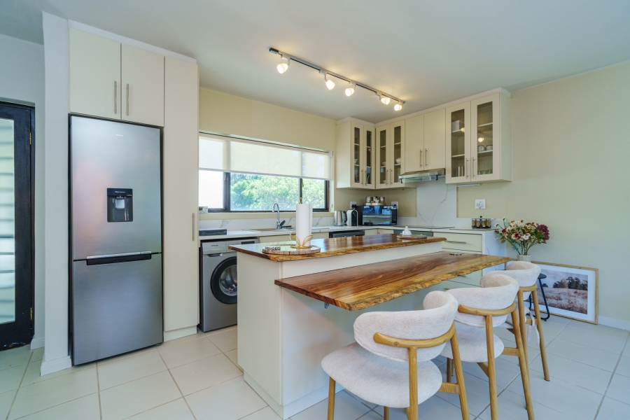 2 Bedroom Property for Sale in Hout Bay Western Cape